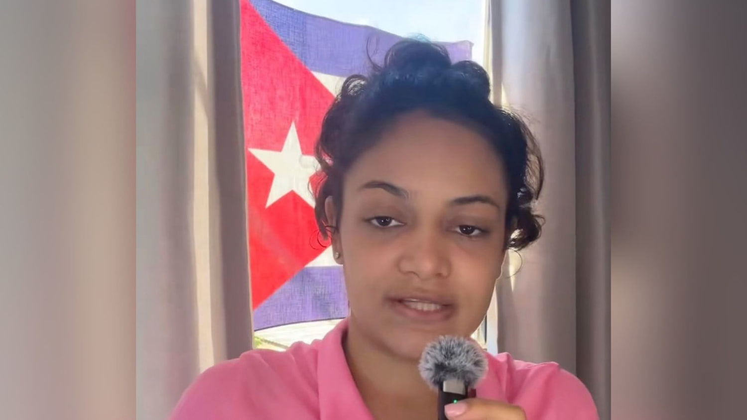 Corte del régimen cubano declara culpable y pide pena de dos años para la creadora de contenido ‘Anna Bensi’ y su madre