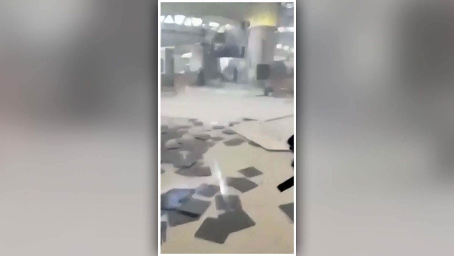 Atacan de nuevo aeropuerto de Riad, Arabia Saudita, tras bombardeo que dejó 13 muertos y 300 heridos