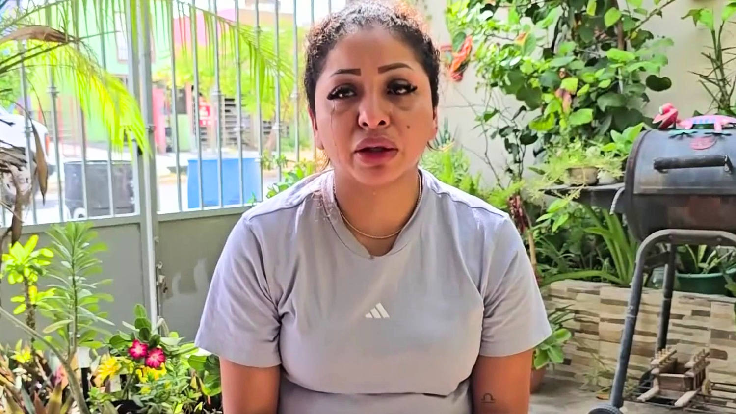 Esta madre deportada a México está desesperada por haber dejado a sus hijos solos en EE.UU.