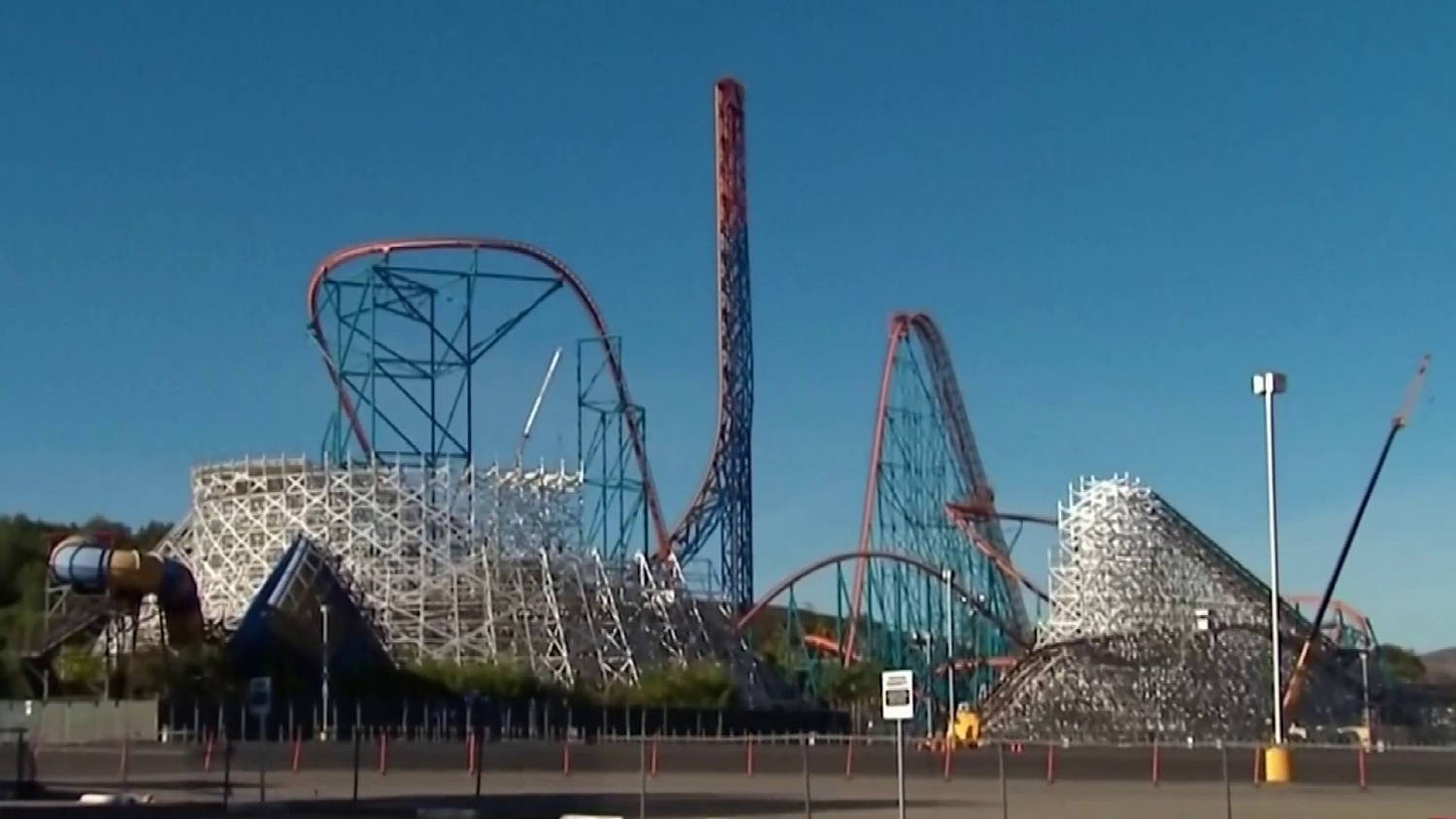 Six Flags anuncia el cierre de atracciones similares a Goliath en otros parques por precaución