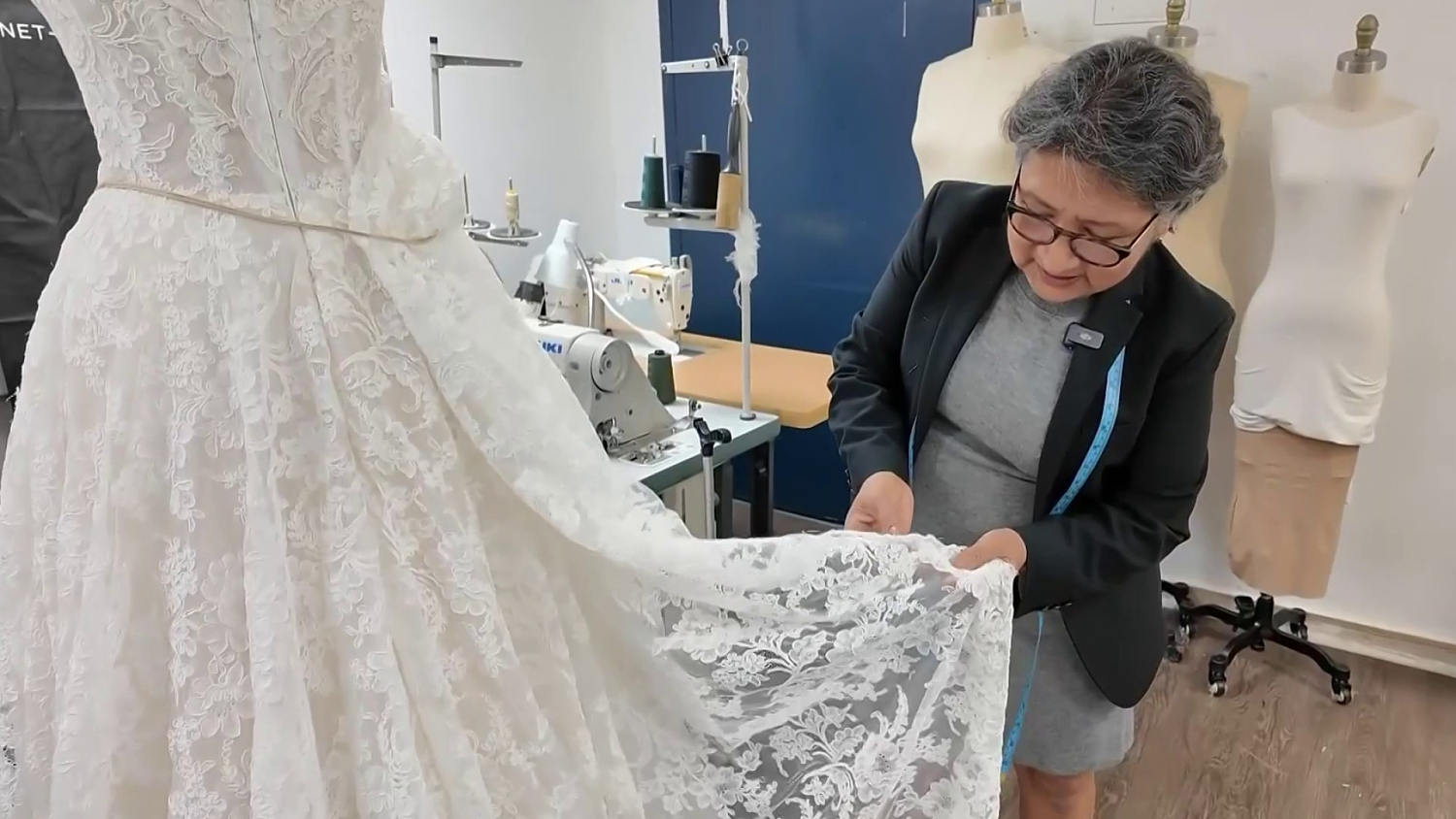 Una inmigrante se codea con los grandes nombres de la moda en Nueva York
