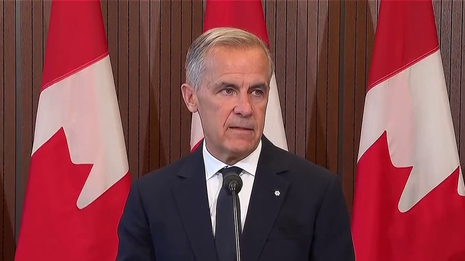 EE.UU. impone aranceles de 50% a productos de Canadá y Ottawa responde con medidas de represalia