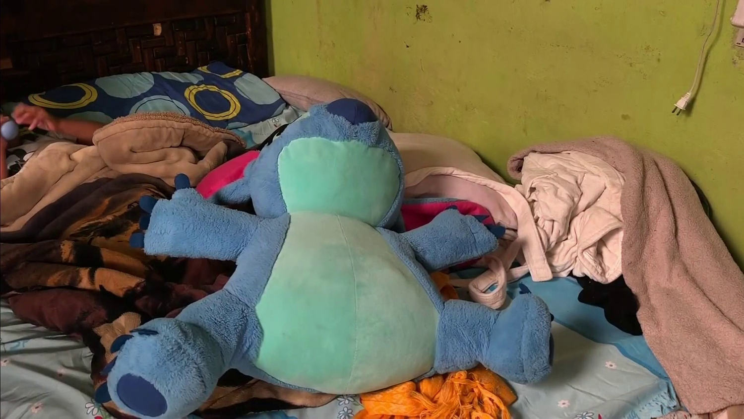 "Me patearon, me pisaron": un niño de 6 años narra la agresión que sufrió en una escuela de México