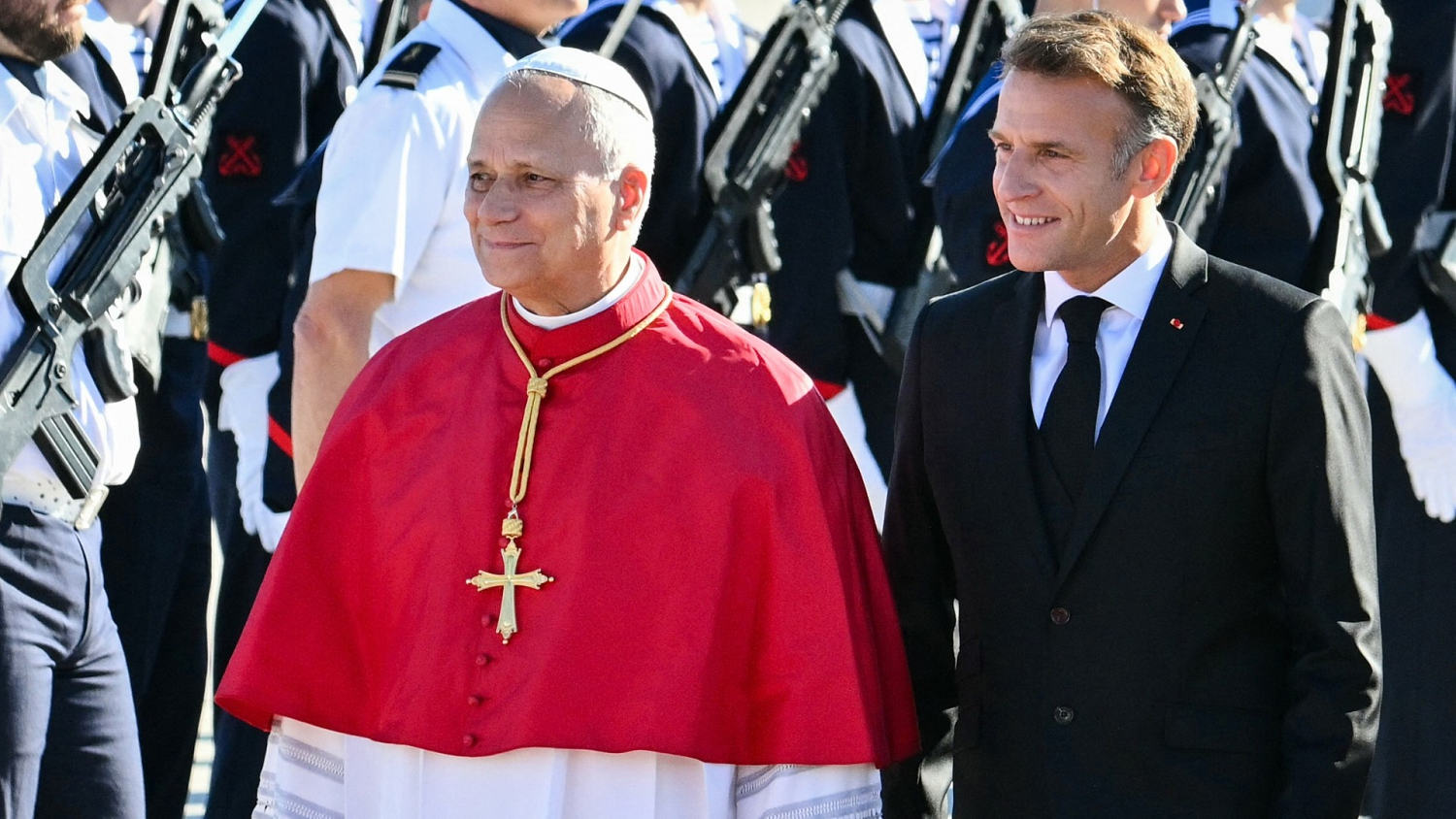 Todas las iglesias de Francia repicaron sus campanas para recibir al papa León XIV