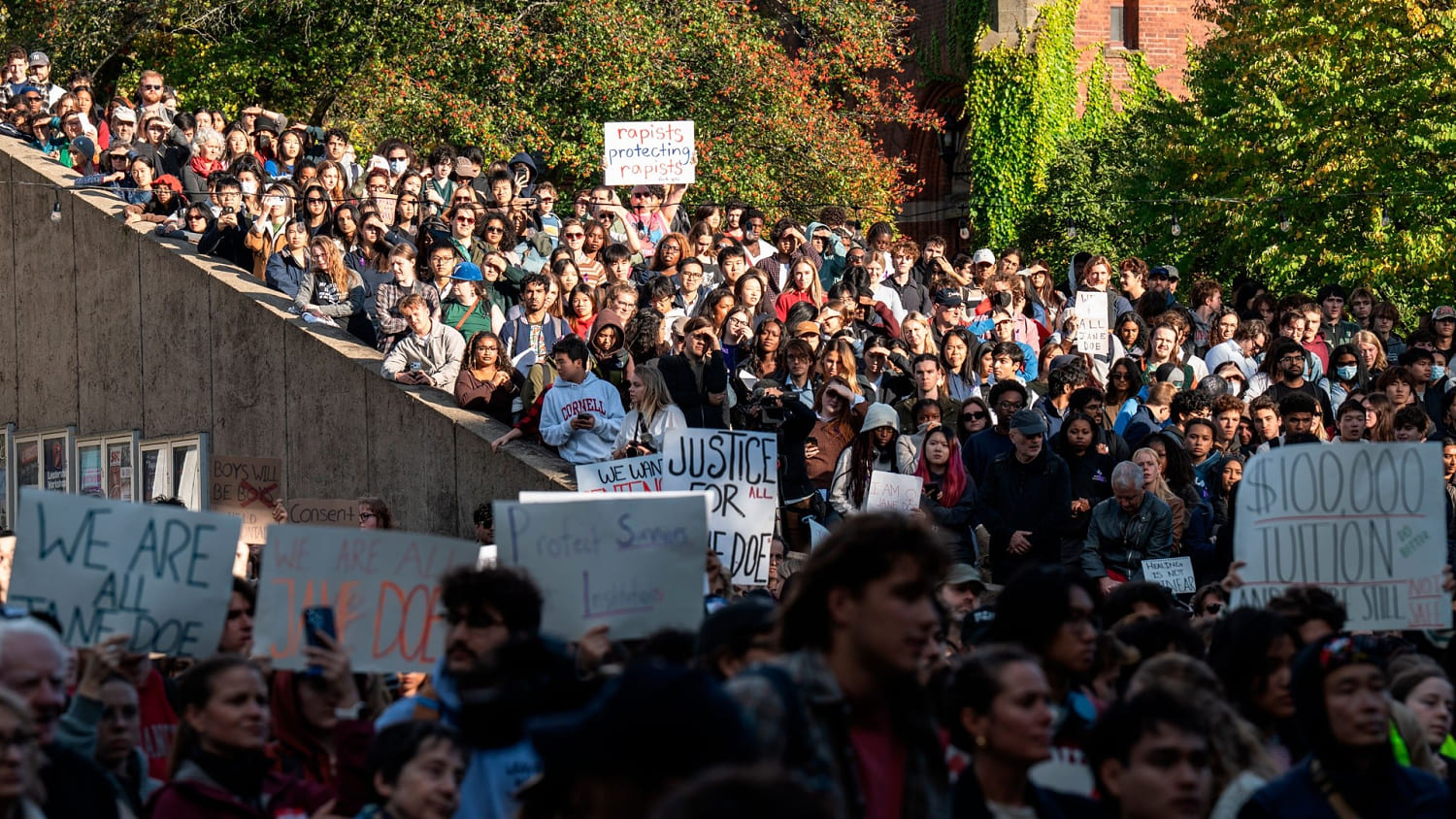 Más de 20 organizaciones estudiantiles encabezan protestas por el caso Cornell