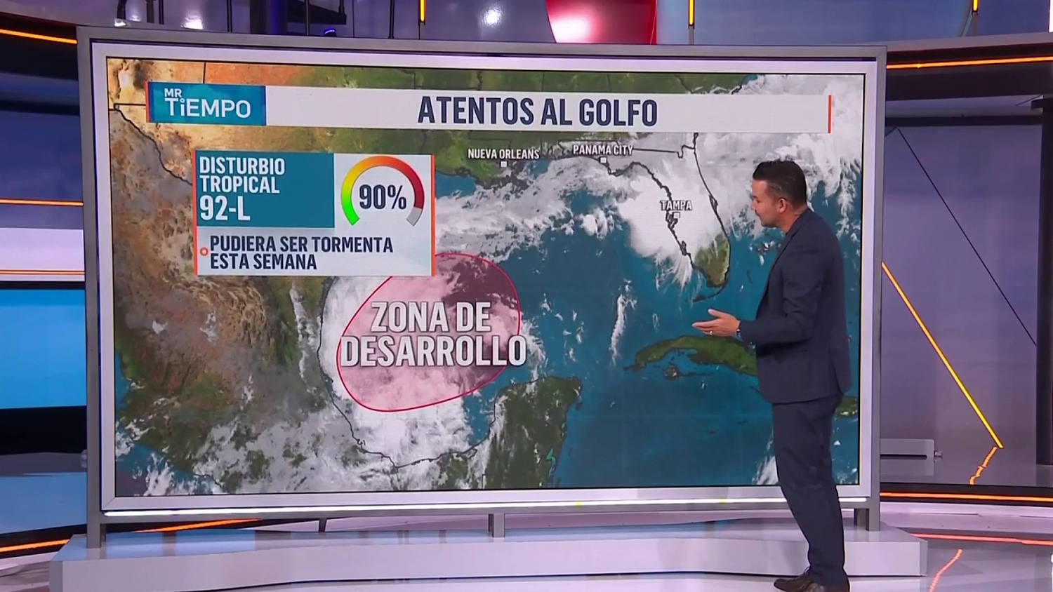 Vigilan un disturbio en el golfo de México que puede convertirse en huracán
