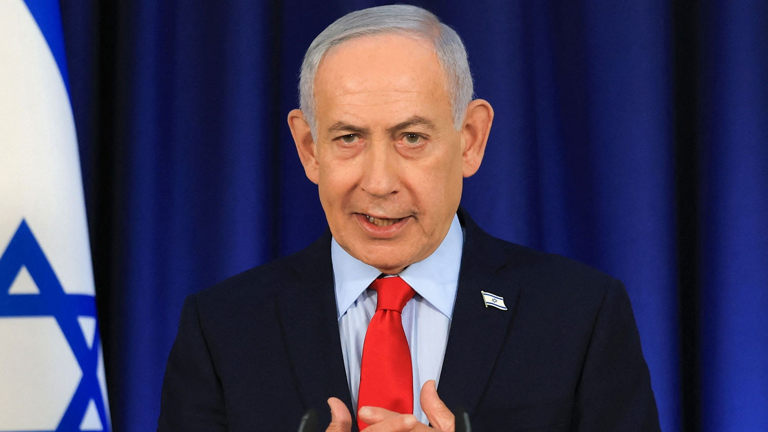 Netanyahu afirma que el capitán de Flydubai intentó estrellar el avión y apuñaló al copiloto