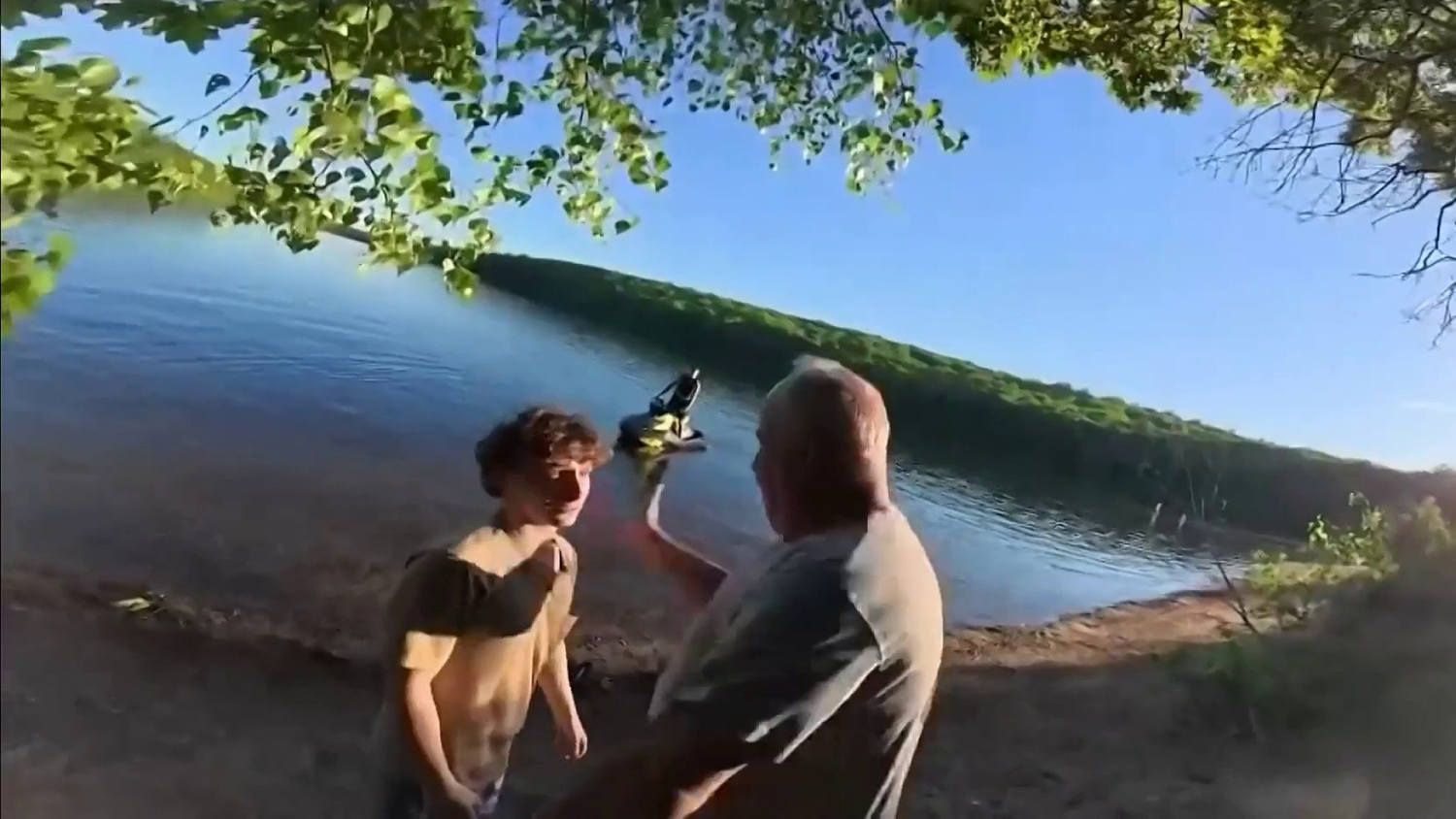 En Massachusetts un hombre enfrenta cargos de intento de asesinato tras pelea por el uso de un lago