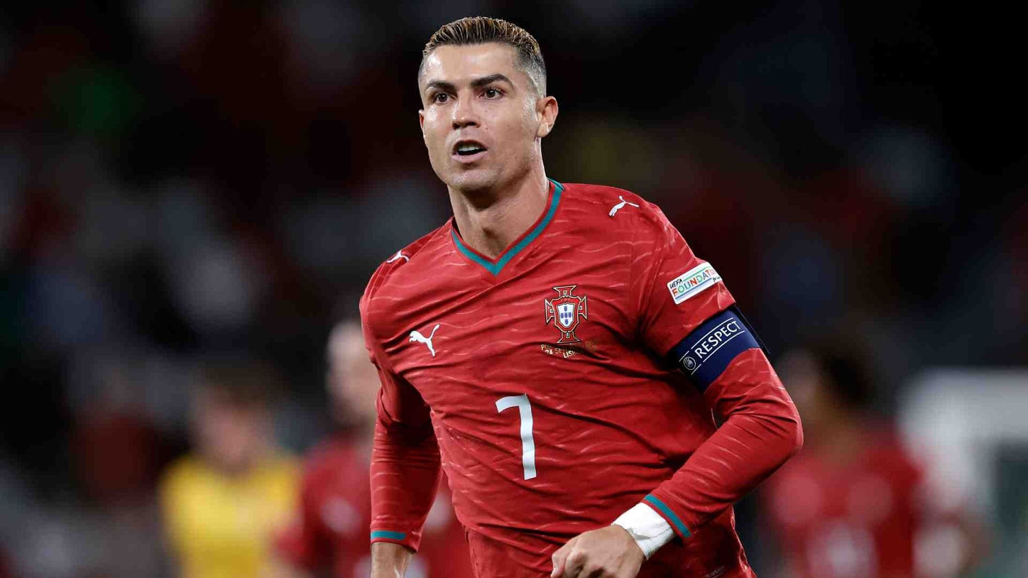 Cristiano Ronaldo acusa al técnico de Portugal de incumplir su palabra al no dejarlo jugar