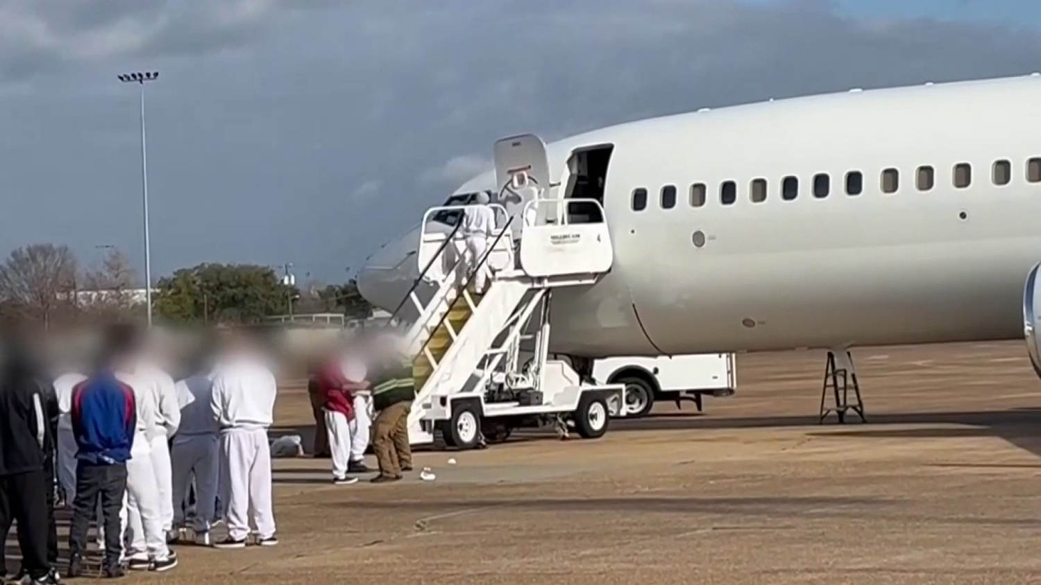 ¿Un inmigrante puede objetar ser deportado a un tercer país? Una abogada lo explica