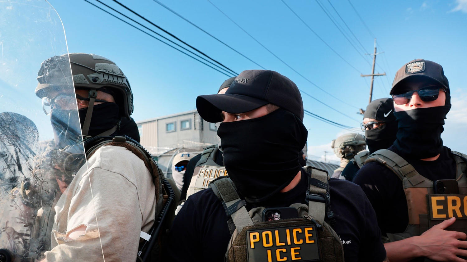 ICE reduce la capacitación de los policías locales que asisten a la agencia. Vea lo que implica