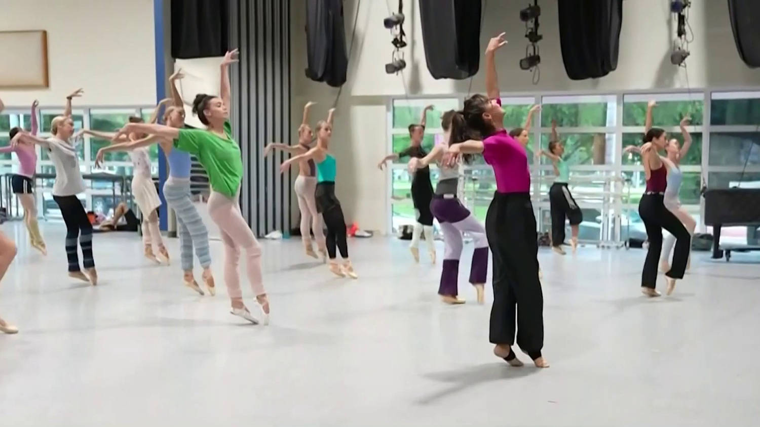 El Miami City Ballet estrena obra de la coreógrafa Patricia Delgado y con la artista Emily Estefan