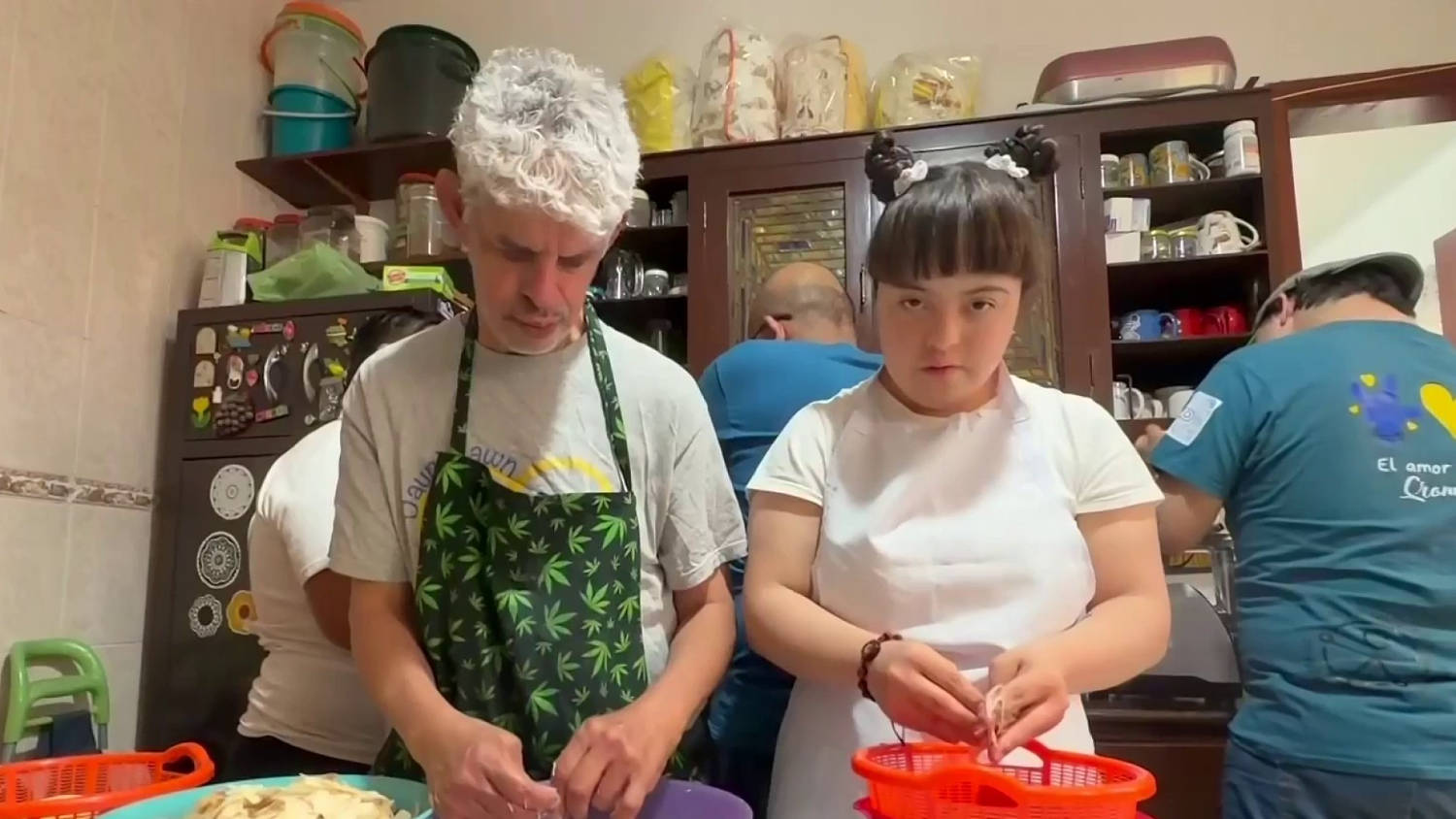 Los jóvenes con discapacidad intelectual encuentran en la cocina una oportunidad para trabajar