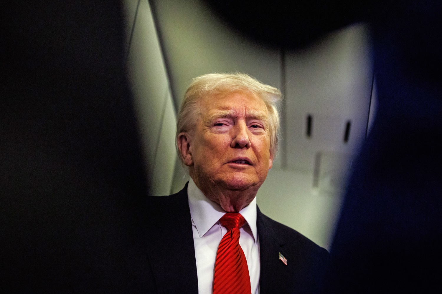 Trump administration live updates: House returns to D.C. for shutdown vote