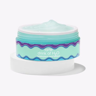 Super-Size Drink of H?O Hydrating Boost