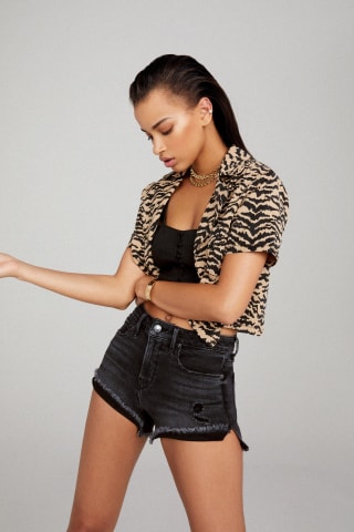 Good American Good Curve Short