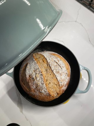 Le Creuset - We can't help it that bread is one of our favorite foods!  We're resolving to cook at home more this month, and bread is where we're  starting:  Join