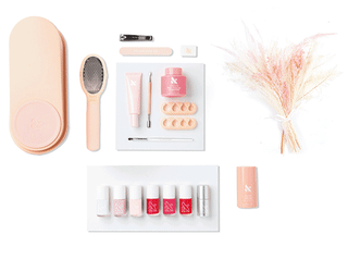 Olive & June x Farmgirl Flowers Mother's Day Pedi System