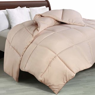 Utopia Bedding Queen Down Alternative Duvet Insert