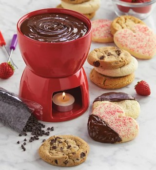 Valentine Fondue Set