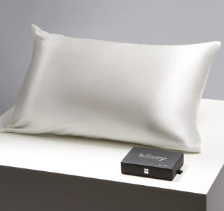 Blissy Queen Silk Pillowcase