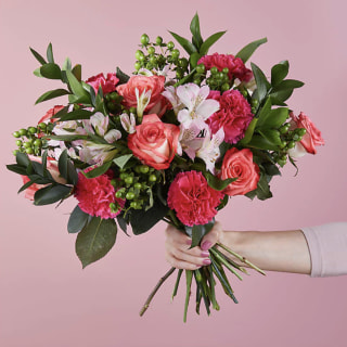 FTD Meet-Cute Bouquet