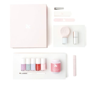 Olive & June The Mani System