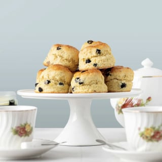 Mrs. Bakewell Blueberry-Lemon Cream Tea Box
