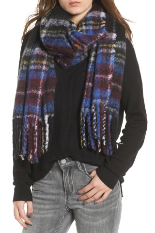 BP. Multicolor Boucle Scarf