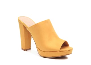 Fall 2019 shoe trends to watch according to stylists