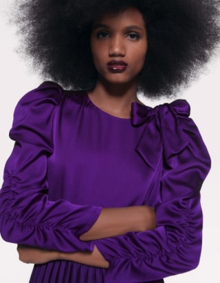 Gathered Sleeve Bow Blouse