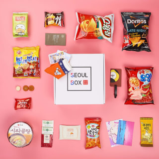 BTS shirt Korean love symbol shirt kpop korean love pocket Tshirt tee unisex gift korean gift korean shirt korean tshirt