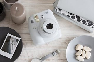 Fujifilm Instax Mini 9 Instant Camera