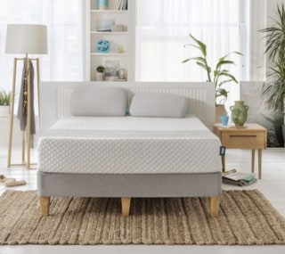 Leesa Hybrid Queen Mattress