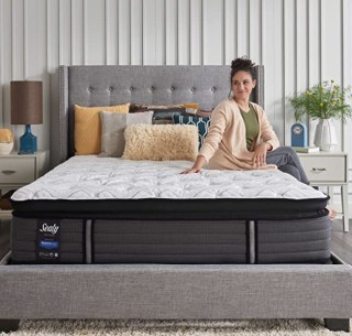 Sealy Response Premium 14-Inch Cushion Firm Euro Pillow Top Queen Mattress