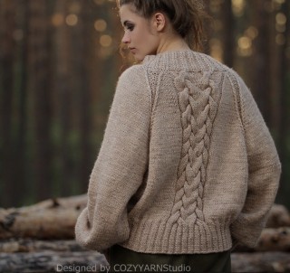 CozyYarnStudio Hand Knit Sweater