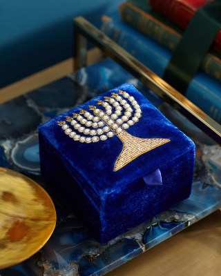 Menorah Velvet Box