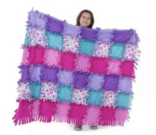 Melissa & Doug Created by Me Flower Fleece Quilt