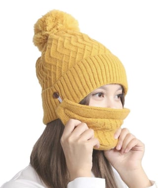 AlejasKiosk Winter Hat with Mask