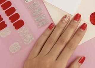 Dashing Diva Nail Art Stickers