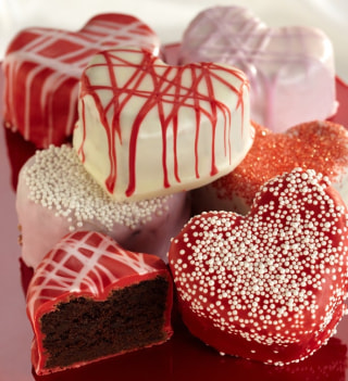 1-800Baskets Rich &amp; Delicious Heart-Shaped Brownie Cakes