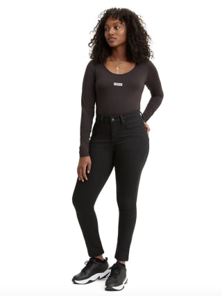 311 Shaping Skinny Jeans