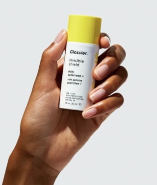 Glossier Invisible Shield Daily Sunscreen
