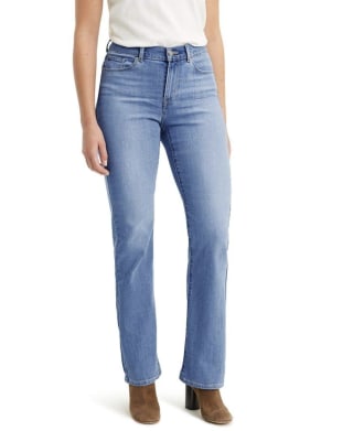 Levi's Women's Classic Bootcut Jeans (Standard and Plus)