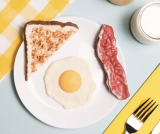 Maud Borup Easter Hello Sunshine Solid White Chocolate