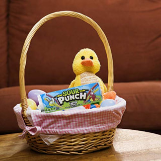 Sour Punch Easter Straws, Fruit Flavored Candy Basket Stuffers or Egg Hunt Treats, 3.7 Ounces