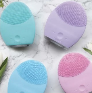 Foreo Luna 2 for Sensitive Skin