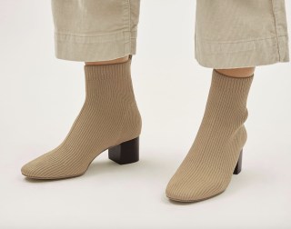 Spring 219 boot trends discount