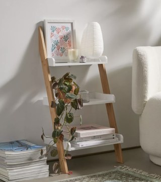 3-Tier Leaning Ladder Shelf