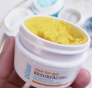 bliss Moisture Intensifier Hyaluronic Acid Facial